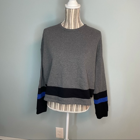 Fabletics Demi Lovato Odessa cropped sweatshirt - Picture 2 of 8